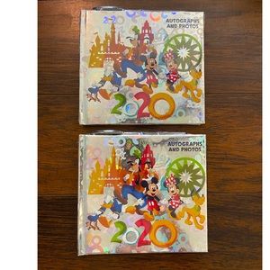 2020 Disneyland Autograph Picture Books
